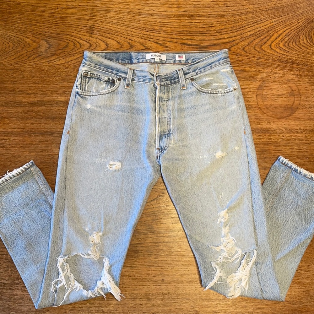 (RESERVED) RE/DONE LEVI’S Vintage Light Wash Mid-Rise Denim Jeans